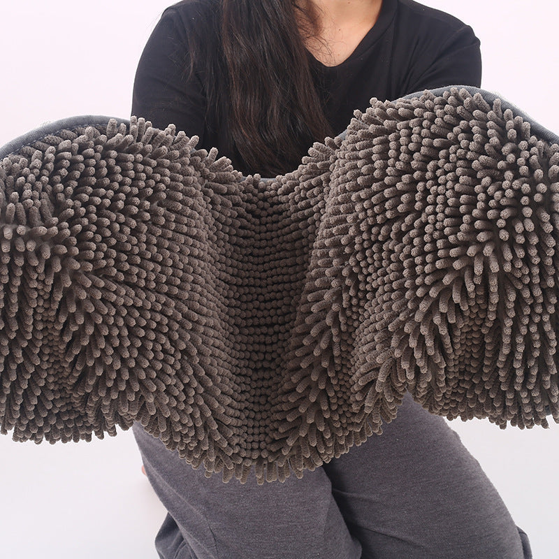 The Ultimate Chenille Pet Bath Towel for Your Furry Friends